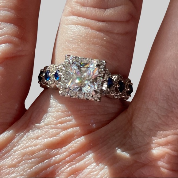 Princess Cut Wedding Set in Sterling Silver. 2ct with heavy pave on 3 pieces! - Picture 11 of 15